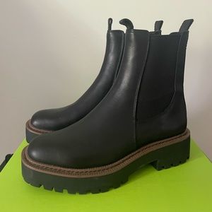 Sam Edelman Laguna Chelsea Boot Black Leather 6.5M (Like New)